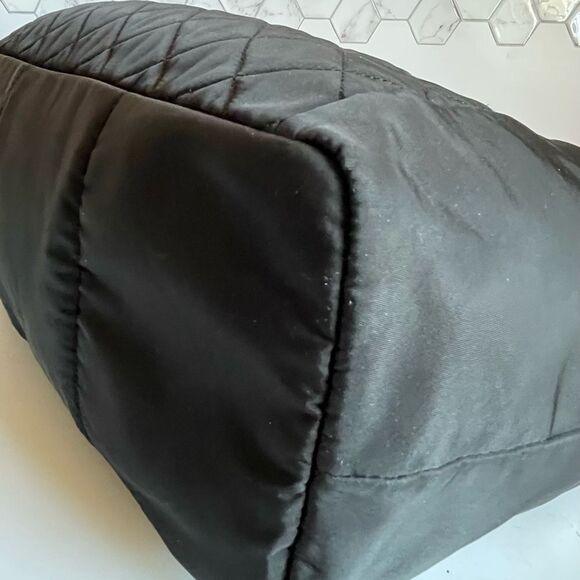 Juicy Couture Black and Pink Quilted Weekender Tote with Sporty Stripes - Picture 8 of 15